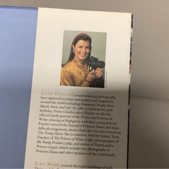 🟣 Diana - Portrait Of A Princess by Jayne Fincher, Royal Photographer - Awesome - Picture 6 of 16